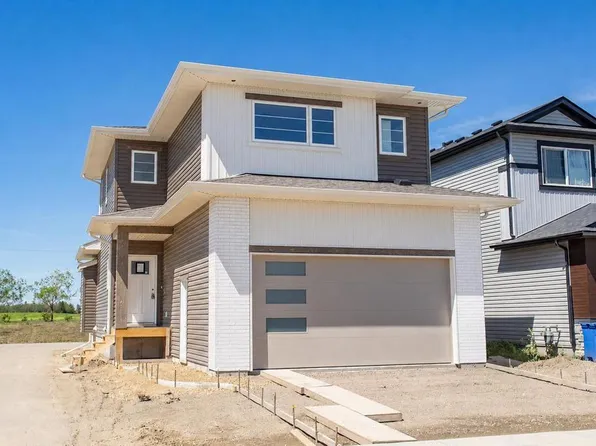 60 E Emmett Cres, Red Deer, AB T4P 3G7