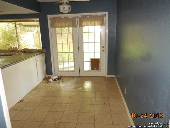 4th image of 3526 MCCORMICK DR