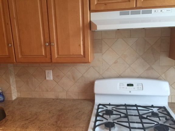2nd image of 3073 43rd St