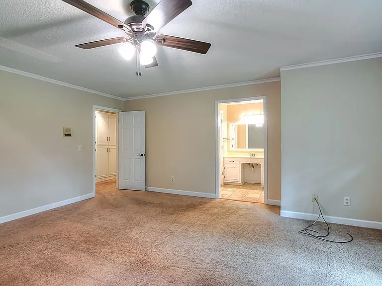 2704 Powhatan Dr — Photo 30