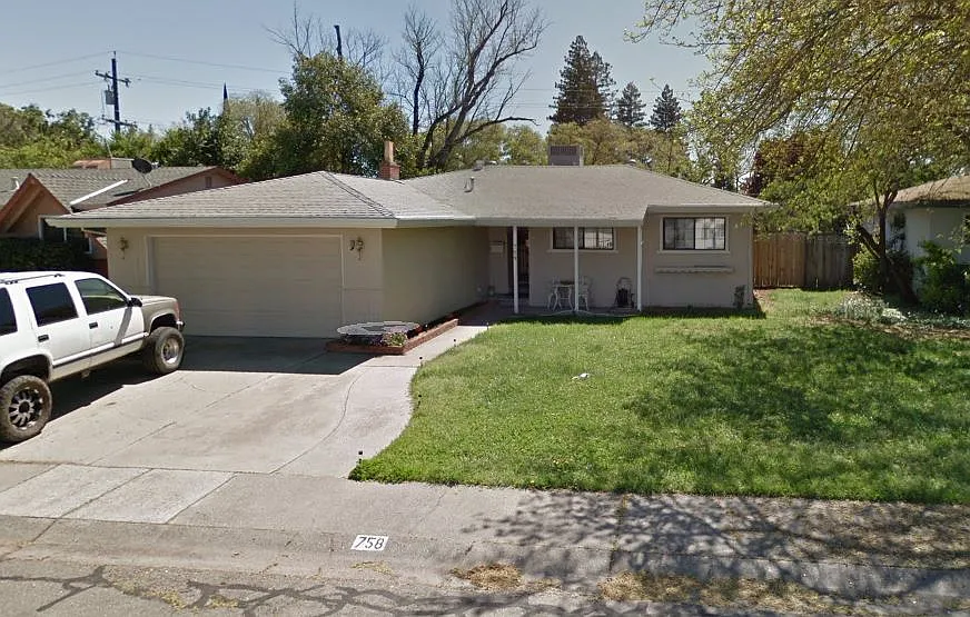 758 Rice Way photo 1