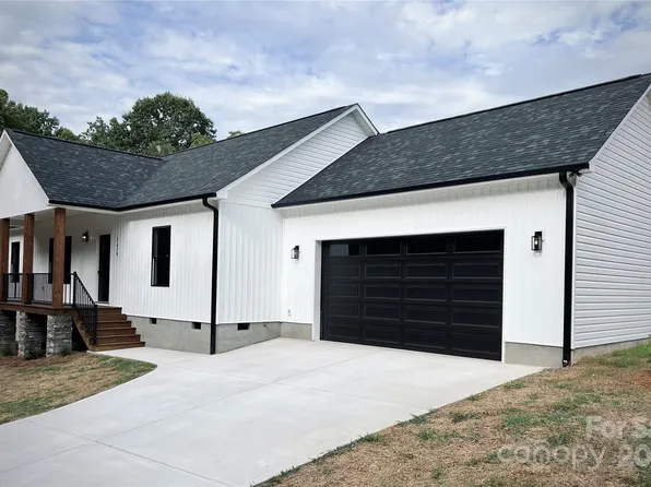 1479 20th St NE, Hickory, NC 28601