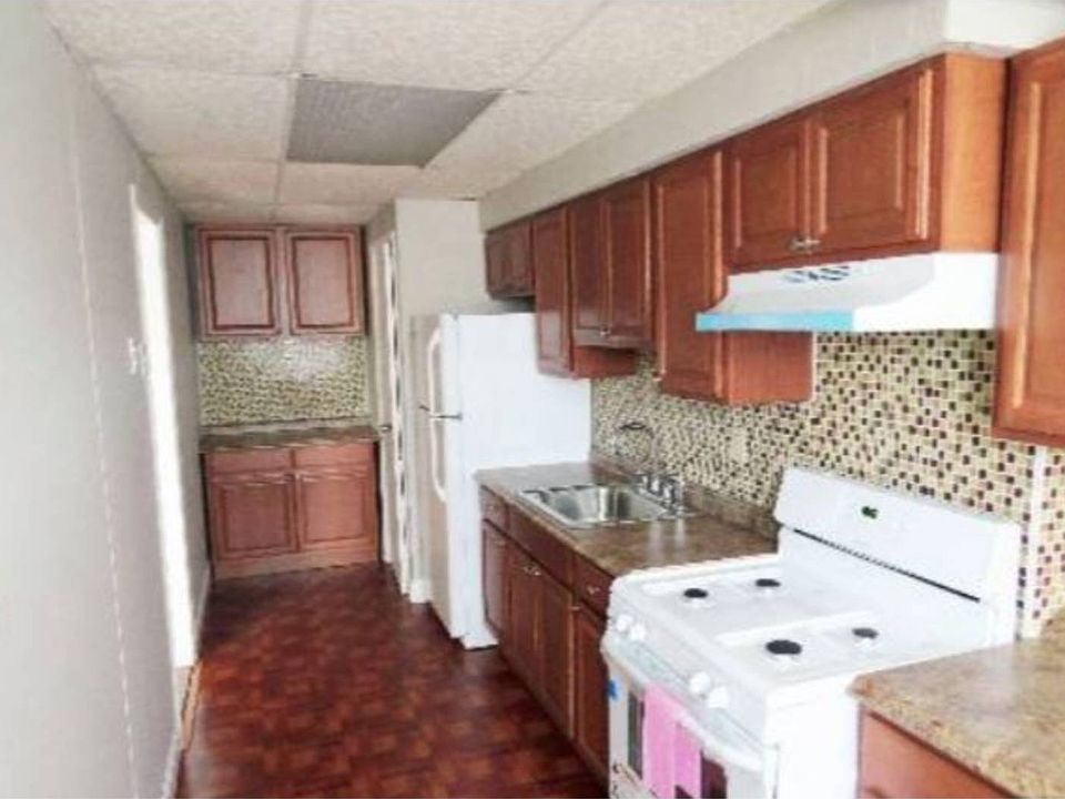 2nd image of 11628 217th St