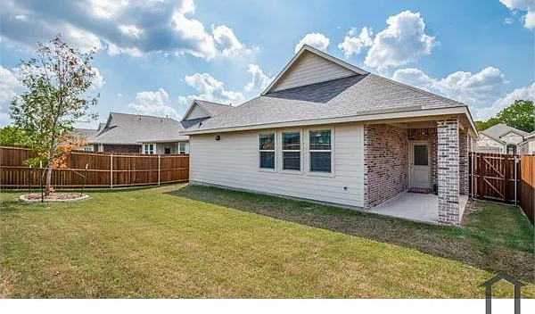 8424 Gray Squirrel Ln — Photo 18