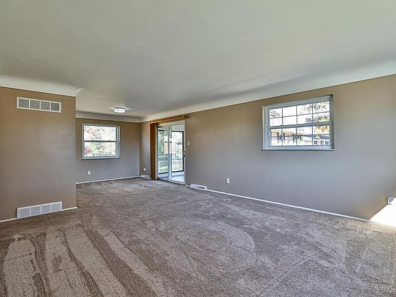 4th image of 553 Starling Ct