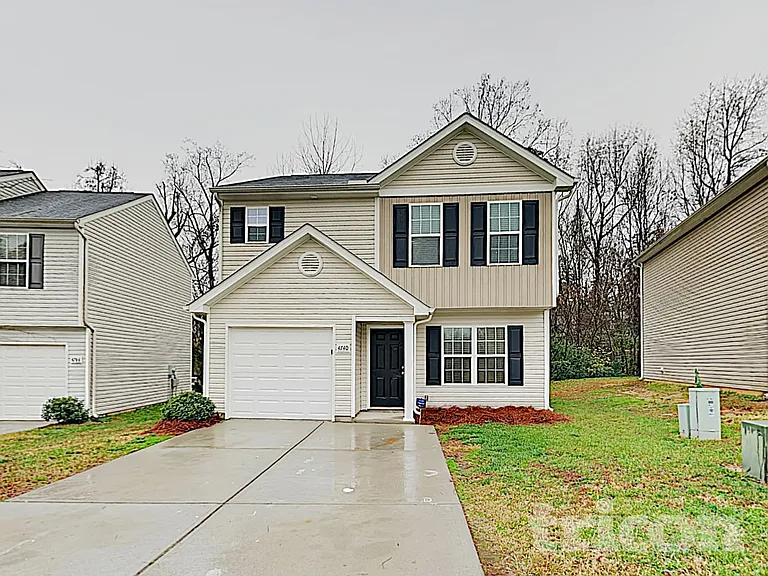 4740 Brewer Dr — Photo 2