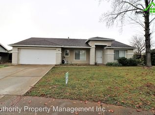 1944 Alexis Ct, Redding, CA 96002