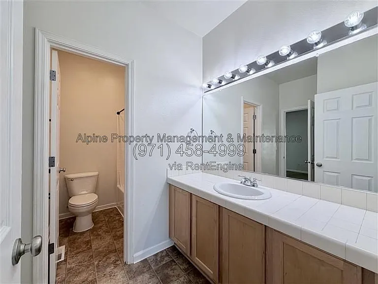 13592 SW Mapleview Ln — Photo 25