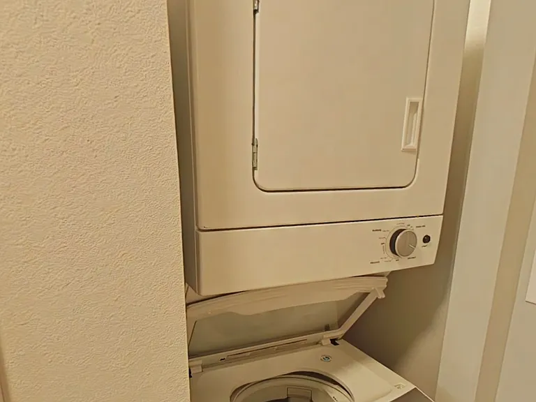 120 Alma St #2 — Photo 9
