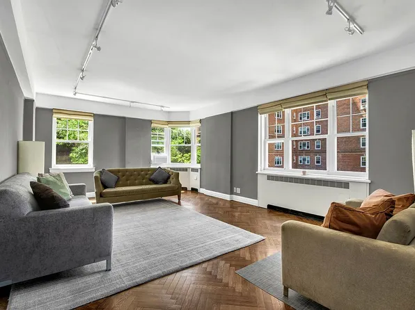 140 Cabrini Blvd APT 14, New York, NY 10033