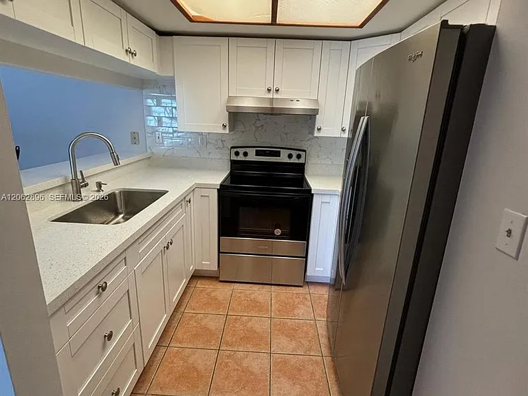 8999 SW 123rd Ct #210 — Photo 4