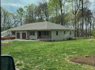 63 Poplar Court Ln, Glade Hill, VA 24092