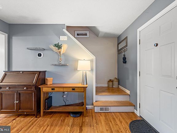 4th image of 106 Lakeridge Dr