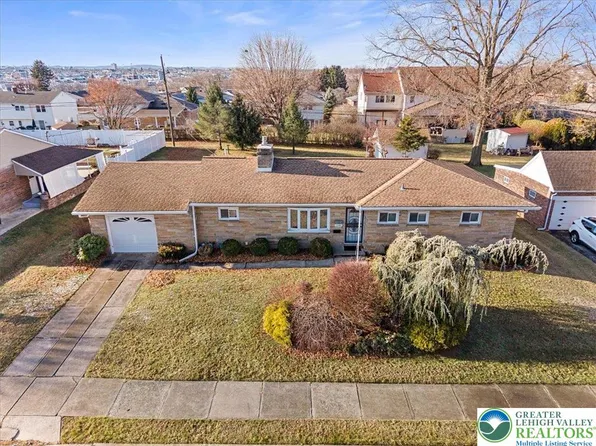 1240 Ridge Ave, Whitehall, PA 18052