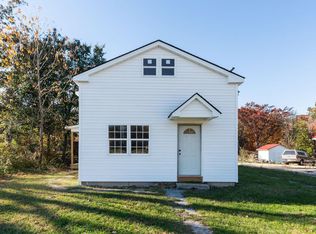 1059 Mount Torrey Rd, Lyndhurst, VA 22952