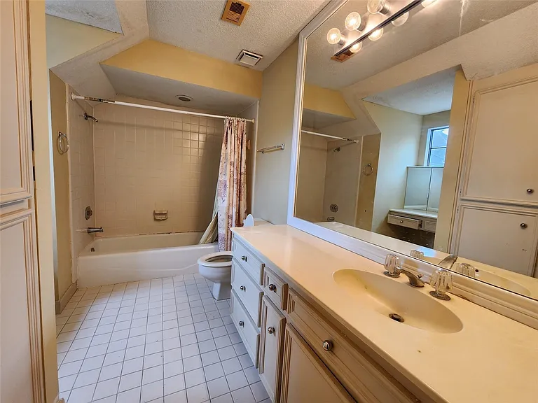 6105 Inwood Dr #D — Photo 15