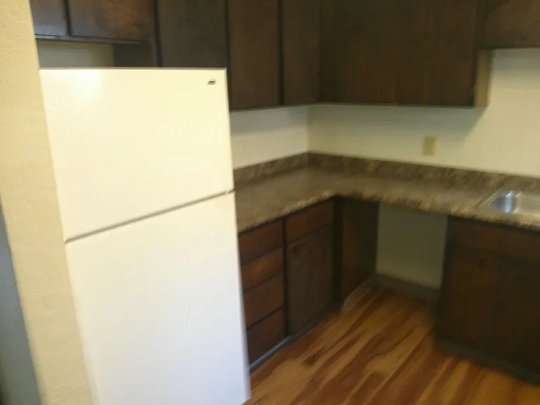 102 Garfield St #21 — Photo 7