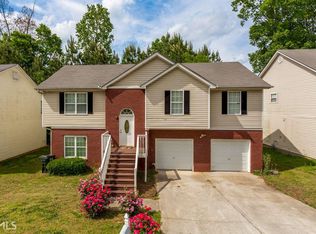 7445 Royale Ct, Riverdale, GA 30296