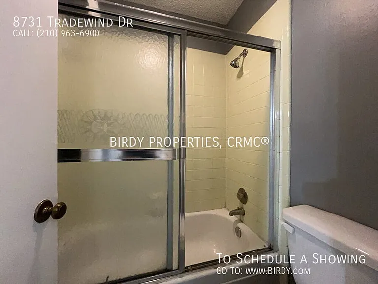 8731 Tradewind Dr — Photo 24