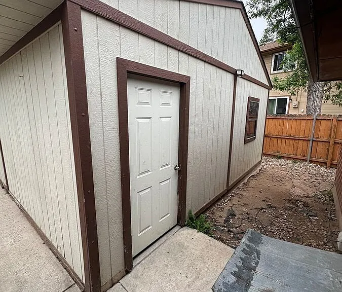 124 W Cheyenne Rd — Photo 12