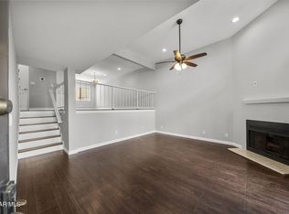 21205 Lassen St Unit 4, Chatsworth, CA 91311