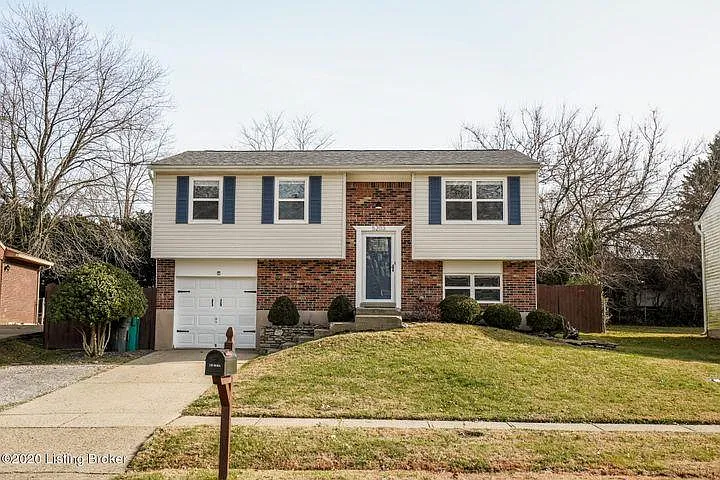 5203 Baywood Dr — Photo 1