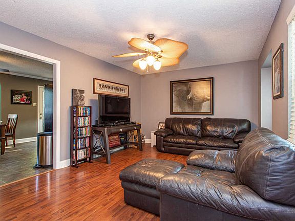 4th image of 6205 Silver Bell Cir