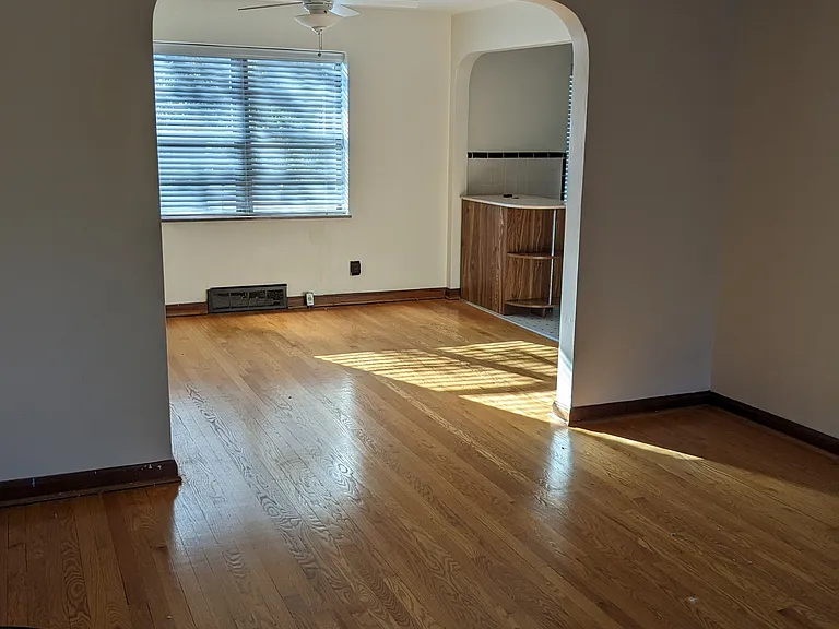5301 Jamieson Ave #C — Photo 4