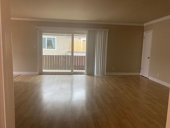 2nd image of 1433 Franklin St APT 6