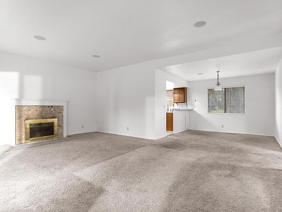 4th image of 23799 Monterey Salinas Hwy APT 20