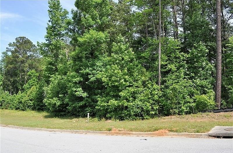 2nd image of 3347 Flat Stone Ct SW