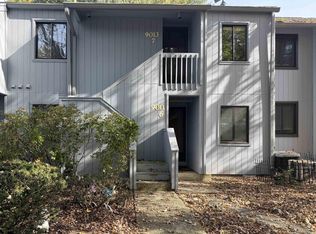 9013 S Pointe Ridge Ln, Bloomington, IN 47401