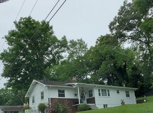 116 Malvern Rd, Oak Ridge, TN 37830