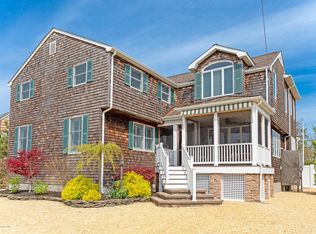 1095 Barnegat Ln, Mantoloking, NJ 08738