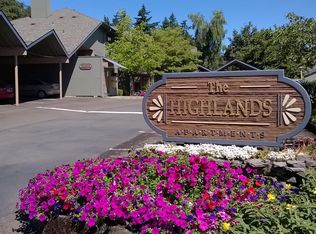 10050 SE Waverly Ct APT 7, Portland, OR