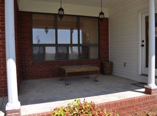 25 E Main St, Damascus, AR 72039