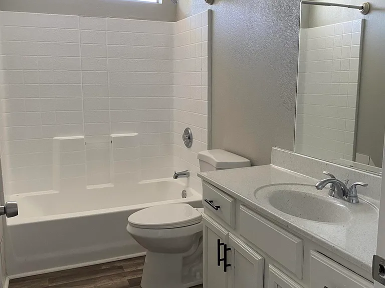 9062 Kenwood Dr — Photo 16