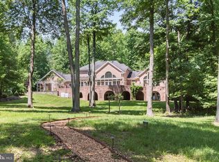 3321 Old Point Rd, Edgewater, MD 21037