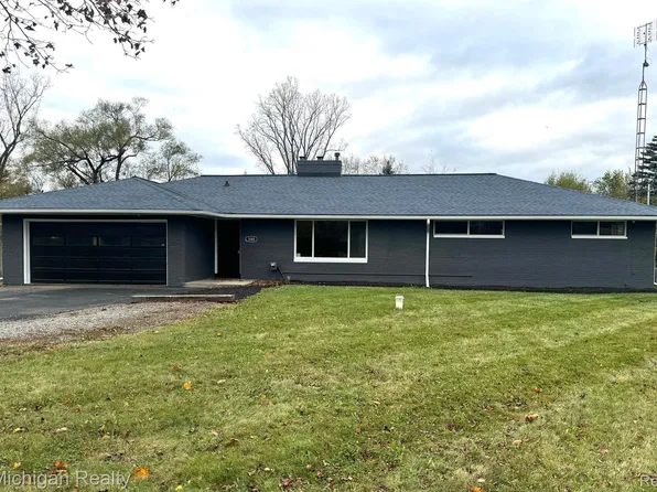 3088 Keith Dr, Flint, MI 48507