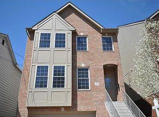 172 Plymouth St, Pittsburgh, PA 15211