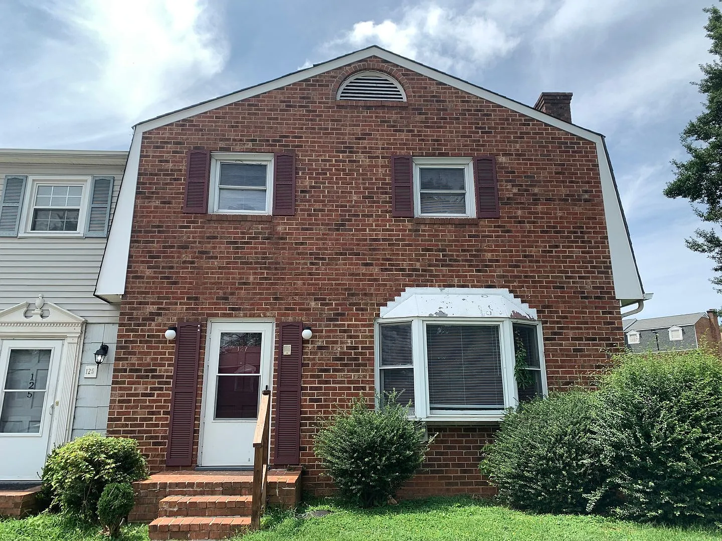 End Unit Townhome off Old Forest Road — Photo 1