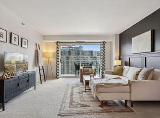 121 Washington Ave S APT 512, Minneapolis, MN 55401