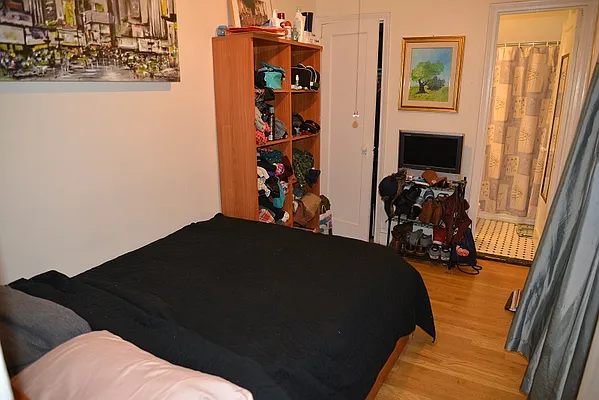 Sold by Basil Ashmore, LREB | media 24