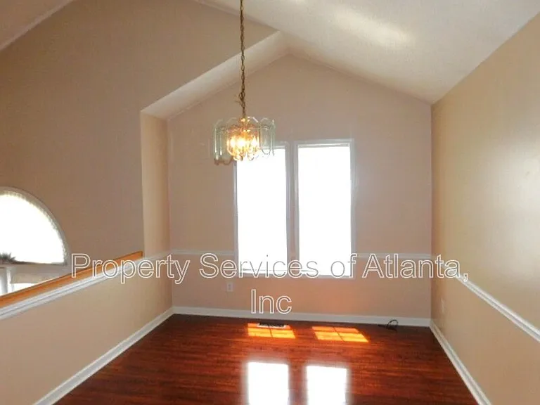 4910 Baker Ridge Pl — Photo 5