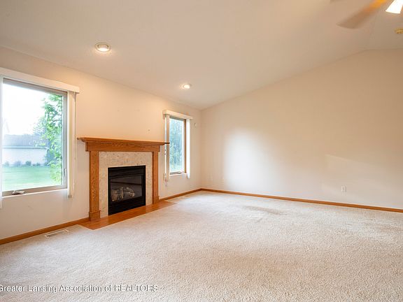 5th image of 238 Wedgewood Dr