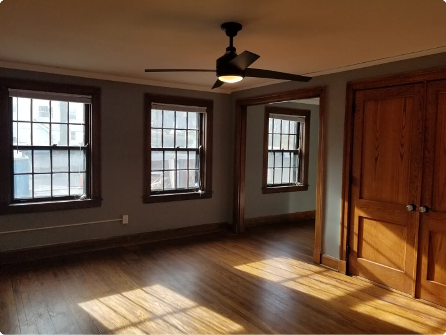 Bryn Mawr — Photo 3