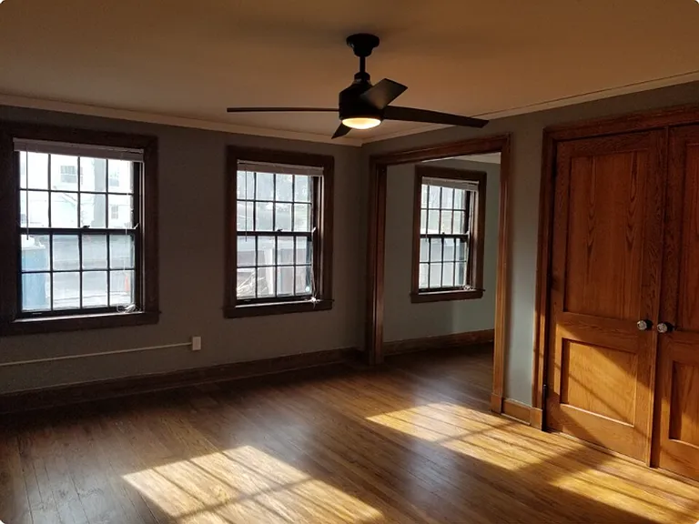 Bryn Mawr — Photo 19