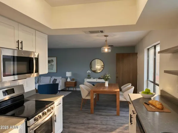 3119 W Cochise Dr Unit 231, Phoenix, AZ 85051