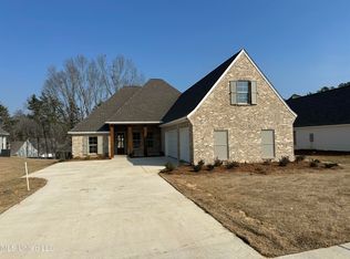 371 Wellstone Pl, Madison, MS 39110