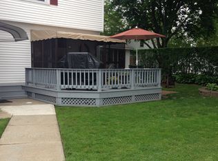 55 Ash Ave, Cranston, RI 02910